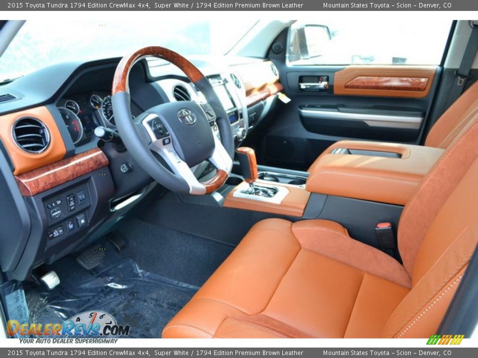 2015 Toyota Tundra 1794 Edition CrewMax 4x4 Super White / 1794 Edition Premium Brown Leather Photo #5