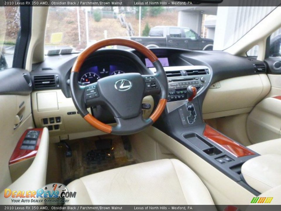 2010 Lexus RX 350 AWD Obsidian Black / Parchment/Brown Walnut Photo #17