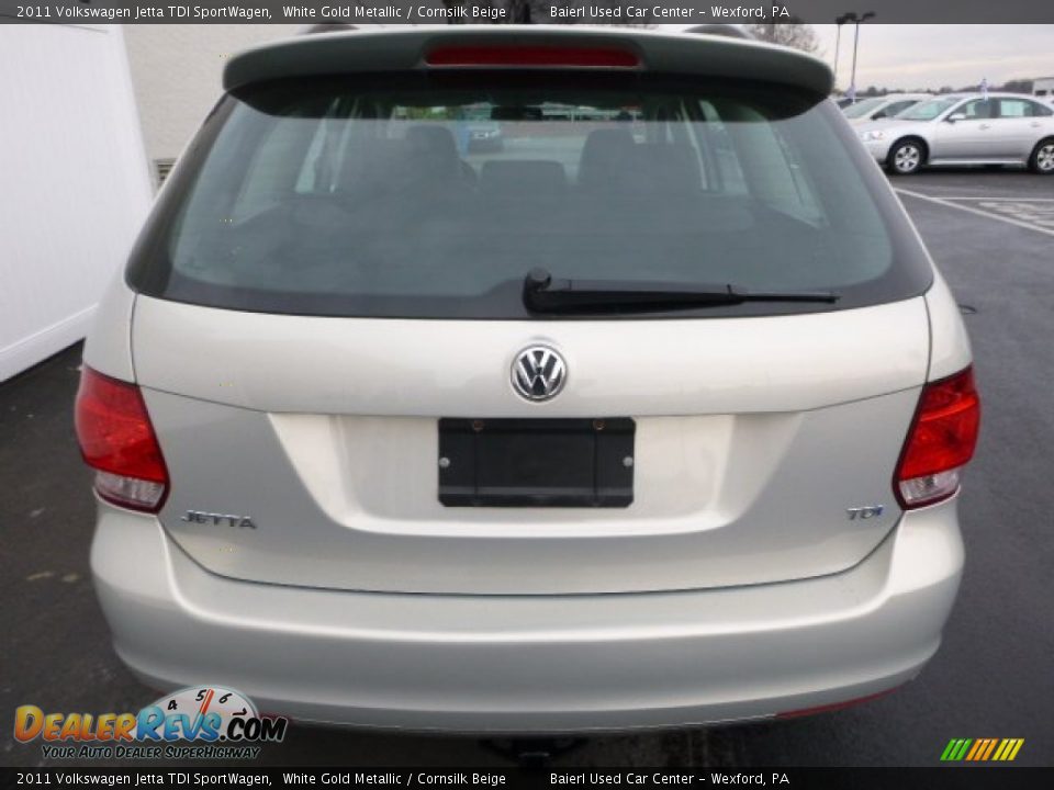 2011 Volkswagen Jetta TDI SportWagen White Gold Metallic / Cornsilk Beige Photo #4