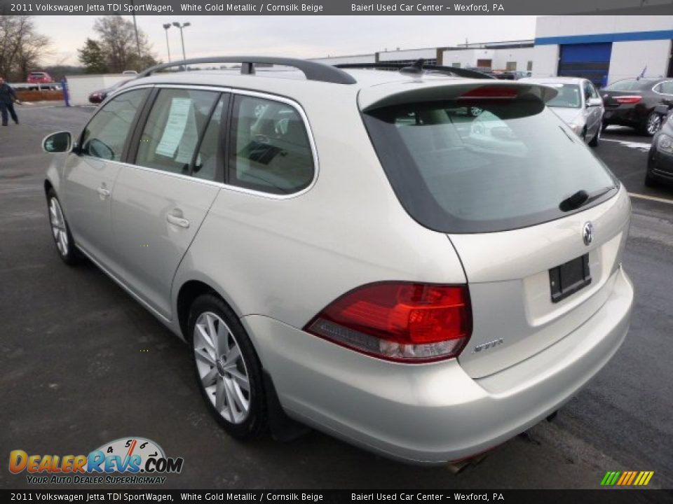 2011 Volkswagen Jetta TDI SportWagen White Gold Metallic / Cornsilk Beige Photo #6
