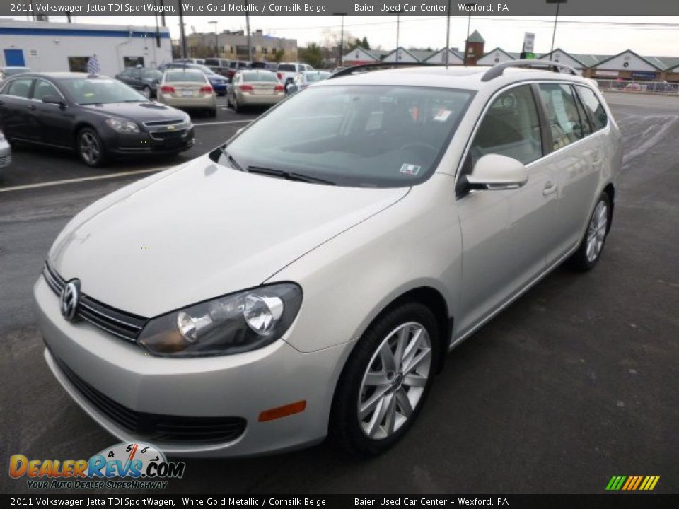 2011 Volkswagen Jetta TDI SportWagen White Gold Metallic / Cornsilk Beige Photo #7