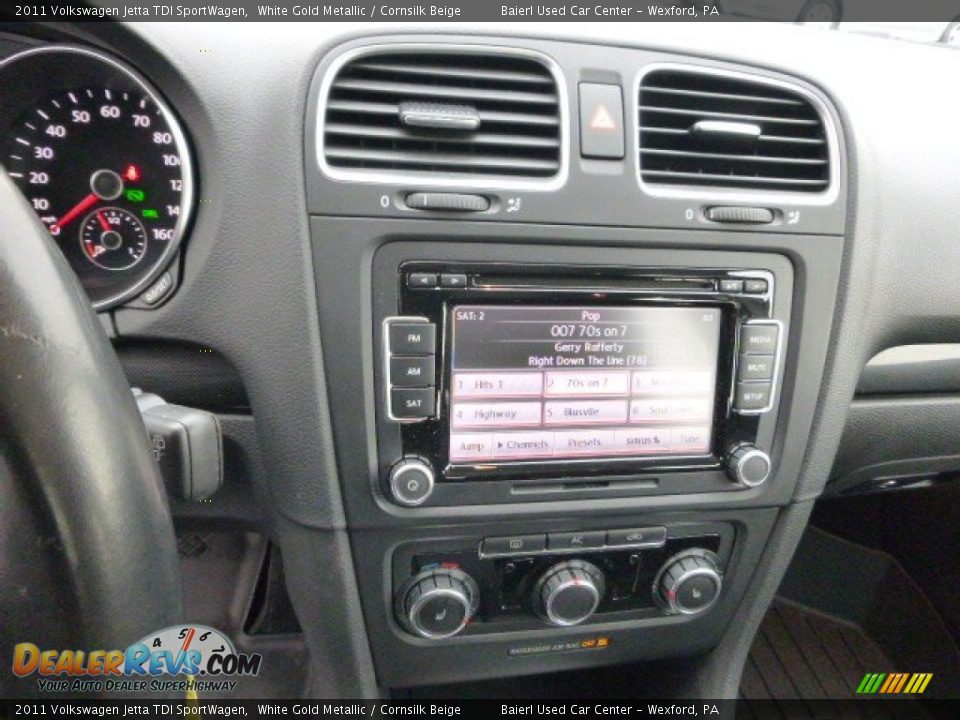 2011 Volkswagen Jetta TDI SportWagen White Gold Metallic / Cornsilk Beige Photo #18
