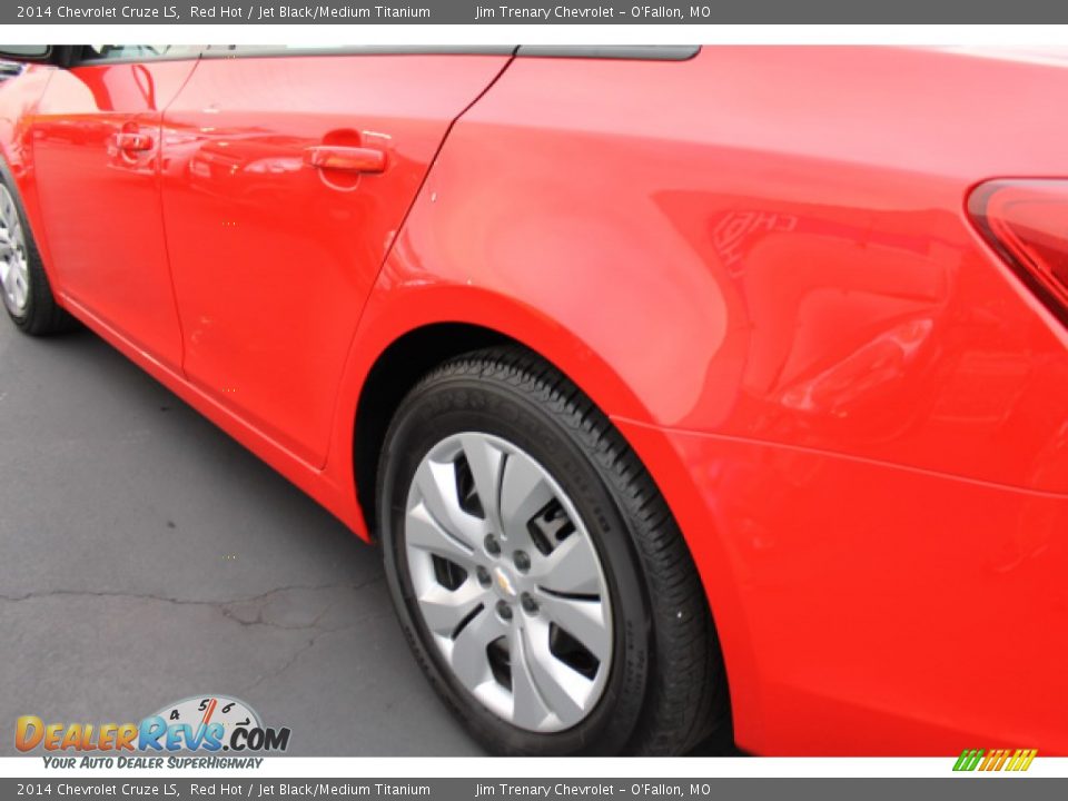 2014 Chevrolet Cruze LS Red Hot / Jet Black/Medium Titanium Photo #4