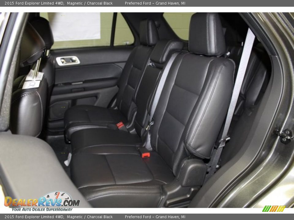 2015 Ford Explorer Limited 4WD Magnetic / Charcoal Black Photo #8