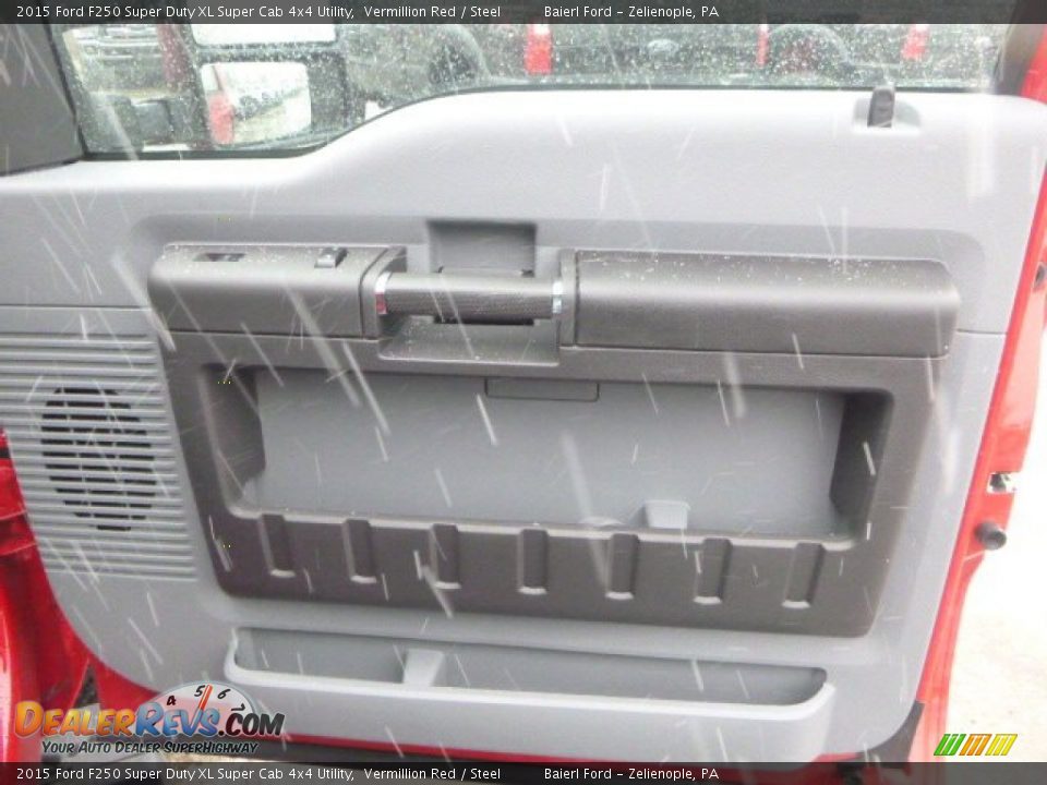 2015 Ford F250 Super Duty XL Super Cab 4x4 Utility Vermillion Red / Steel Photo #10