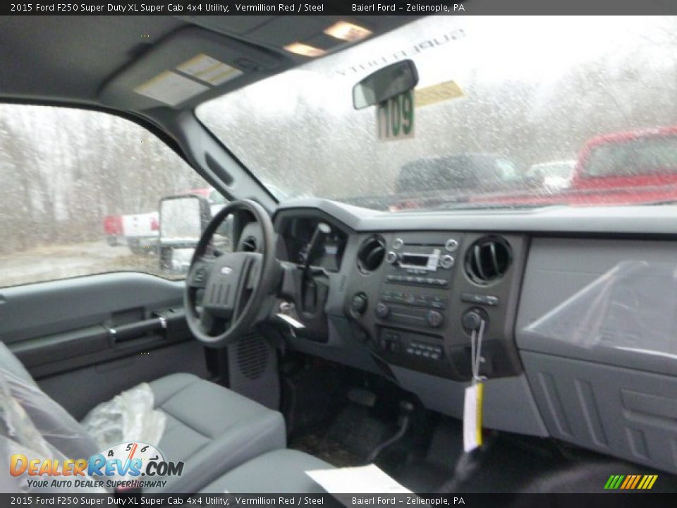 2015 Ford F250 Super Duty XL Super Cab 4x4 Utility Vermillion Red / Steel Photo #12