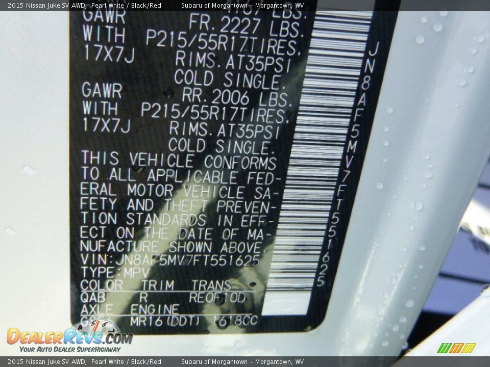 2015 Nissan Juke SV AWD Pearl White / Black/Red Photo #14