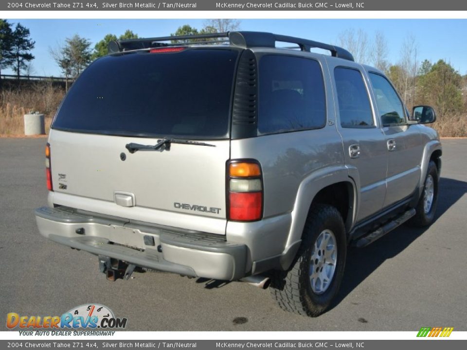 2004 Chevrolet Tahoe Z71 4x4 Silver Birch Metallic / Tan/Neutral Photo #14