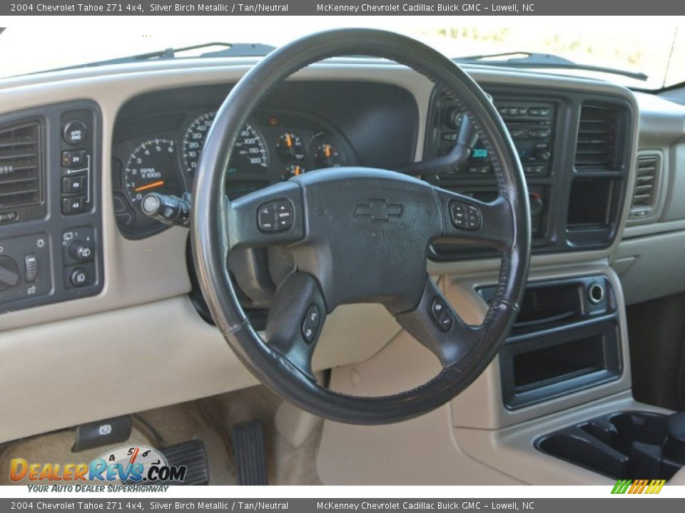 2004 Chevrolet Tahoe Z71 4x4 Silver Birch Metallic / Tan/Neutral Photo #26