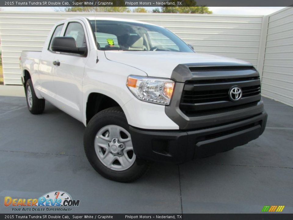 Front 3/4 View of 2015 Toyota Tundra SR Double Cab Photo #2