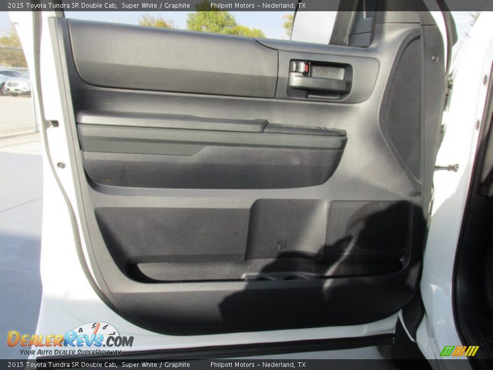2015 Toyota Tundra SR Double Cab Super White / Graphite Photo #18