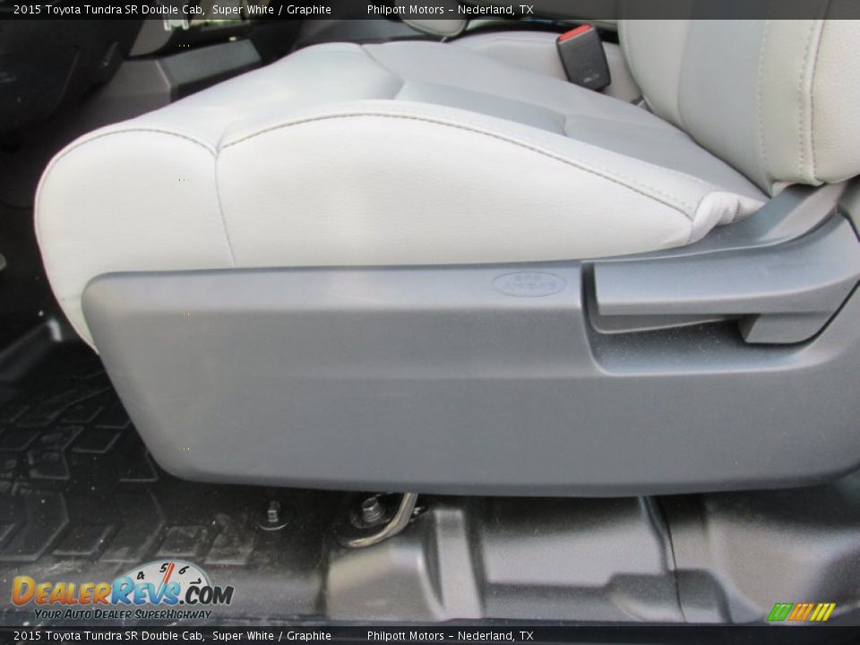 2015 Toyota Tundra SR Double Cab Super White / Graphite Photo #21