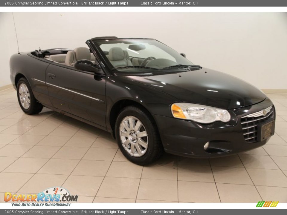 2005 Chrysler Sebring Limited Convertible Brilliant Black / Light Taupe Photo #1