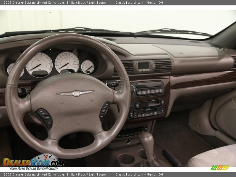 2005 Chrysler Sebring Limited Convertible Brilliant Black / Light Taupe Photo #7