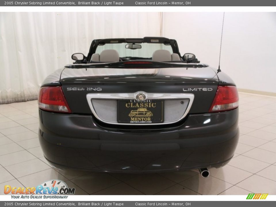 2005 Chrysler Sebring Limited Convertible Brilliant Black / Light Taupe Photo #16