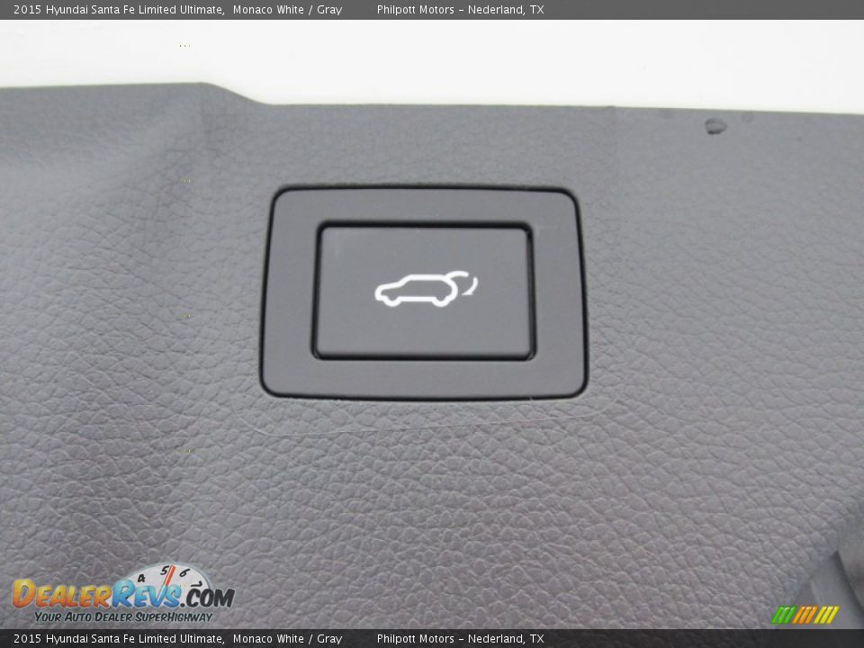 2015 Hyundai Santa Fe Limited Ultimate Monaco White / Gray Photo #20