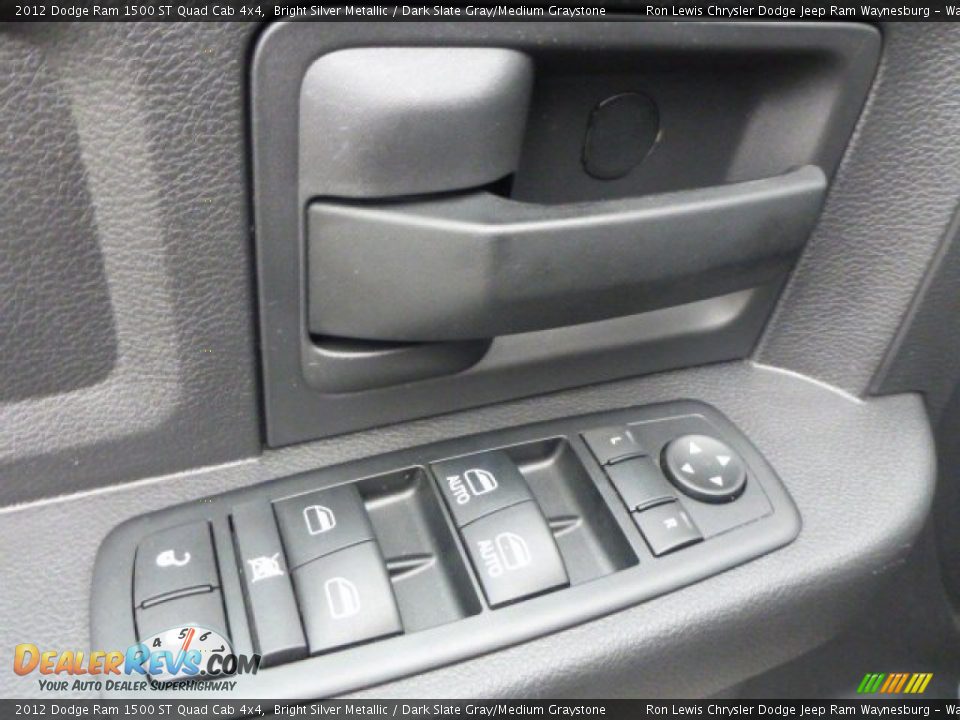 2012 Dodge Ram 1500 ST Quad Cab 4x4 Bright Silver Metallic / Dark Slate Gray/Medium Graystone Photo #14