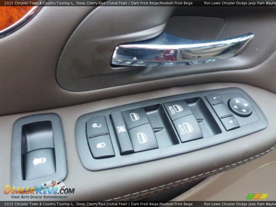 2015 Chrysler Town & Country Touring-L Deep Cherry Red Crystal Pearl / Dark Frost Beige/Medium Frost Beige Photo #15