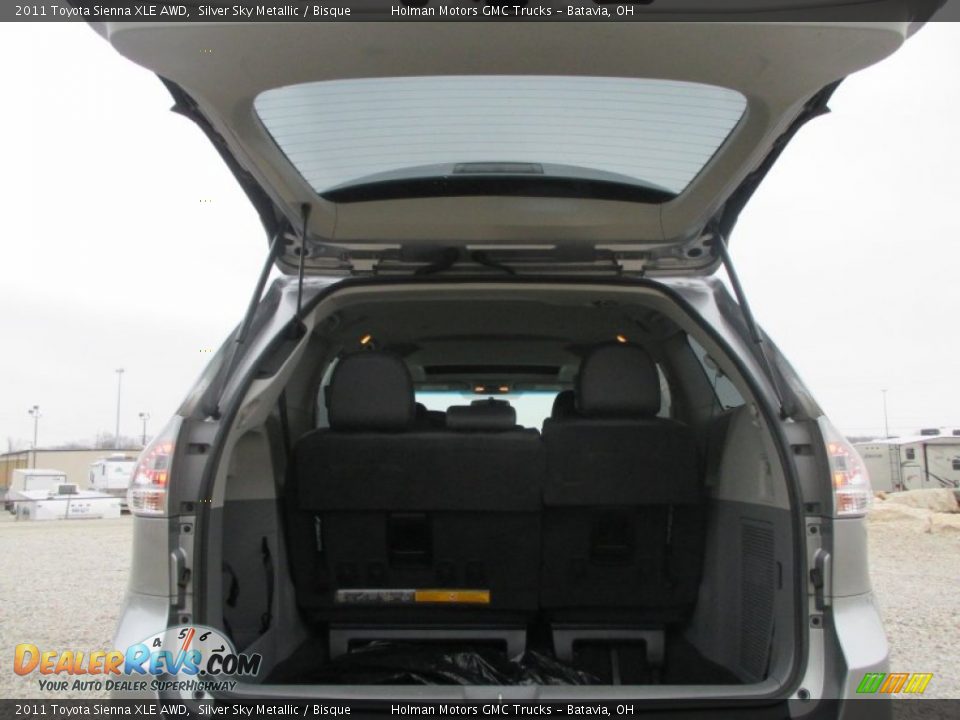 2011 Toyota Sienna XLE AWD Silver Sky Metallic / Bisque Photo #21