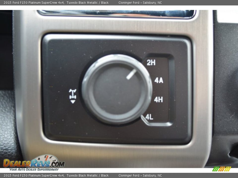 Controls of 2015 Ford F150 Platinum SuperCrew 4x4 Photo #27