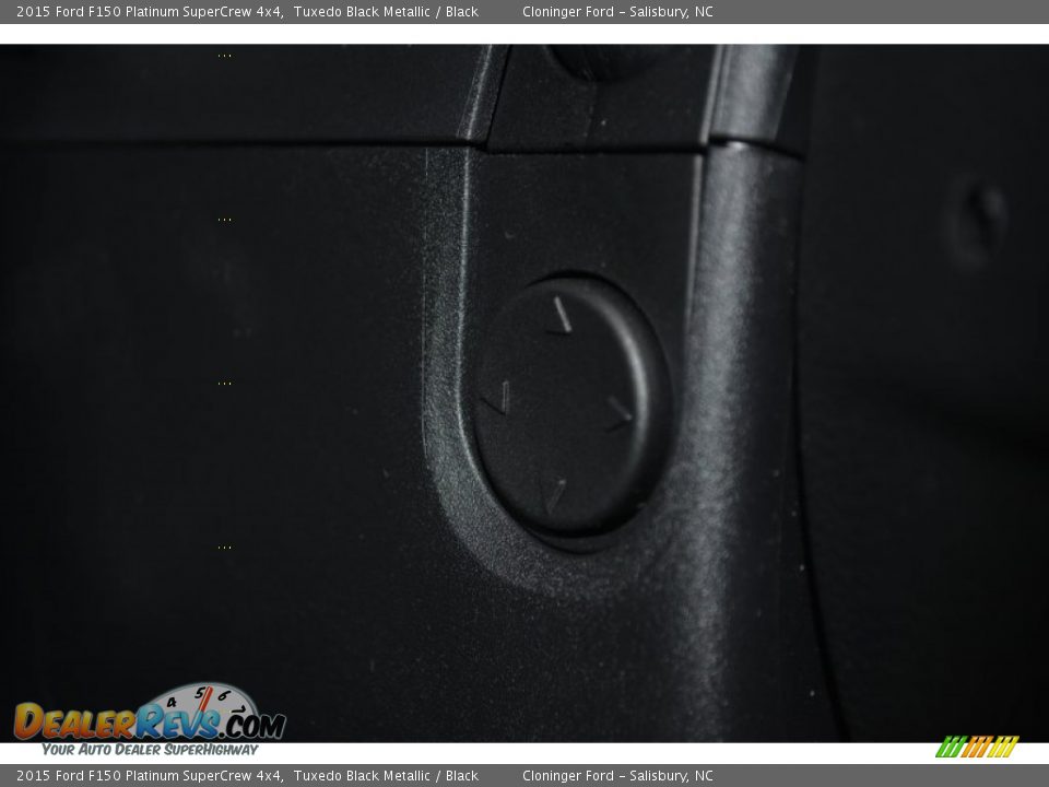 2015 Ford F150 Platinum SuperCrew 4x4 Tuxedo Black Metallic / Black Photo #36
