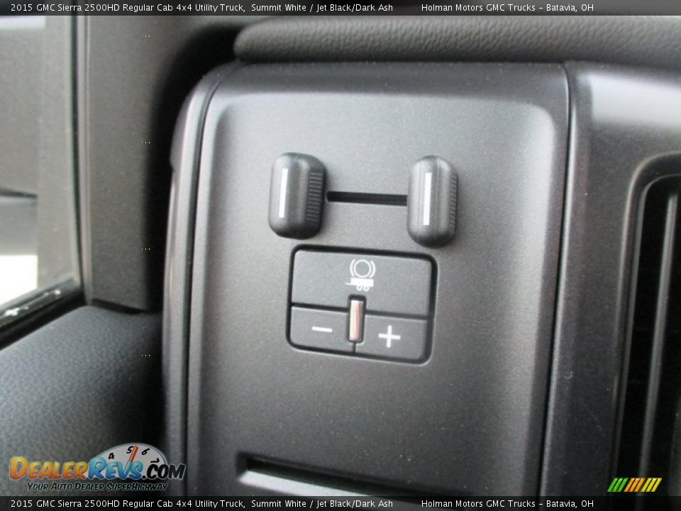 2015 GMC Sierra 2500HD Regular Cab 4x4 Utility Truck Summit White / Jet Black/Dark Ash Photo #12