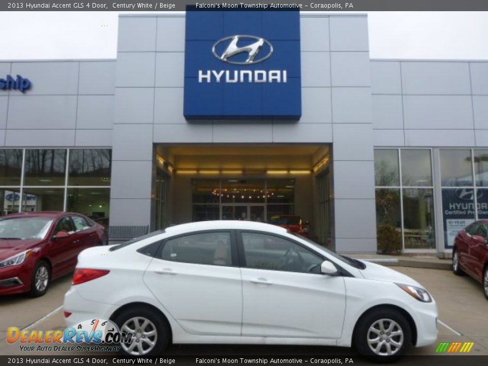2013 Hyundai Accent GLS 4 Door Century White / Beige Photo #1