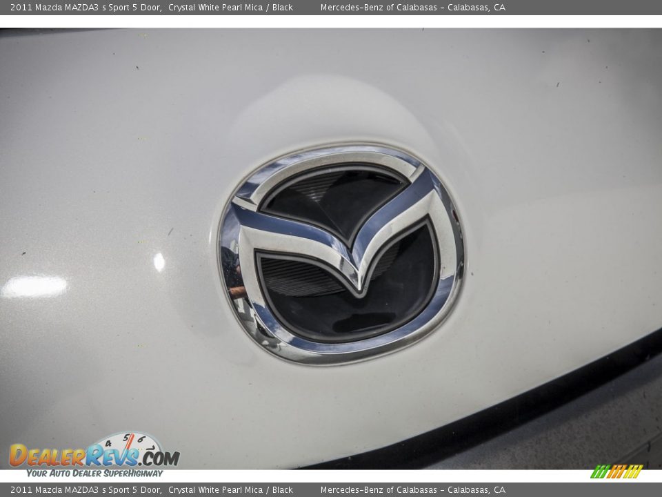 2011 Mazda MAZDA3 s Sport 5 Door Crystal White Pearl Mica / Black Photo #27