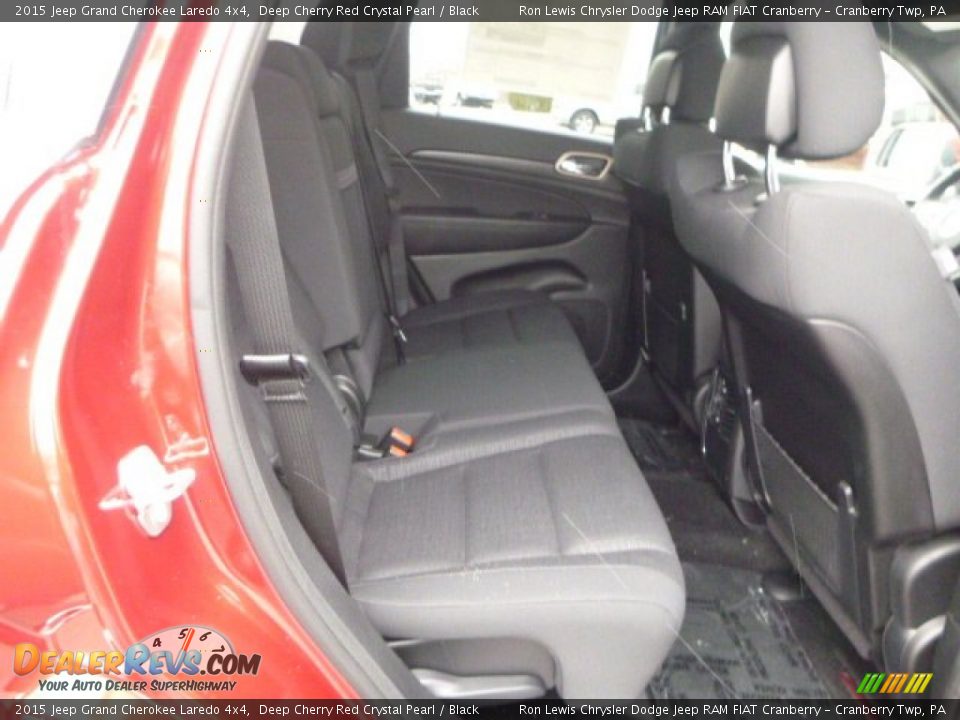 2015 Jeep Grand Cherokee Laredo 4x4 Deep Cherry Red Crystal Pearl / Black Photo #12