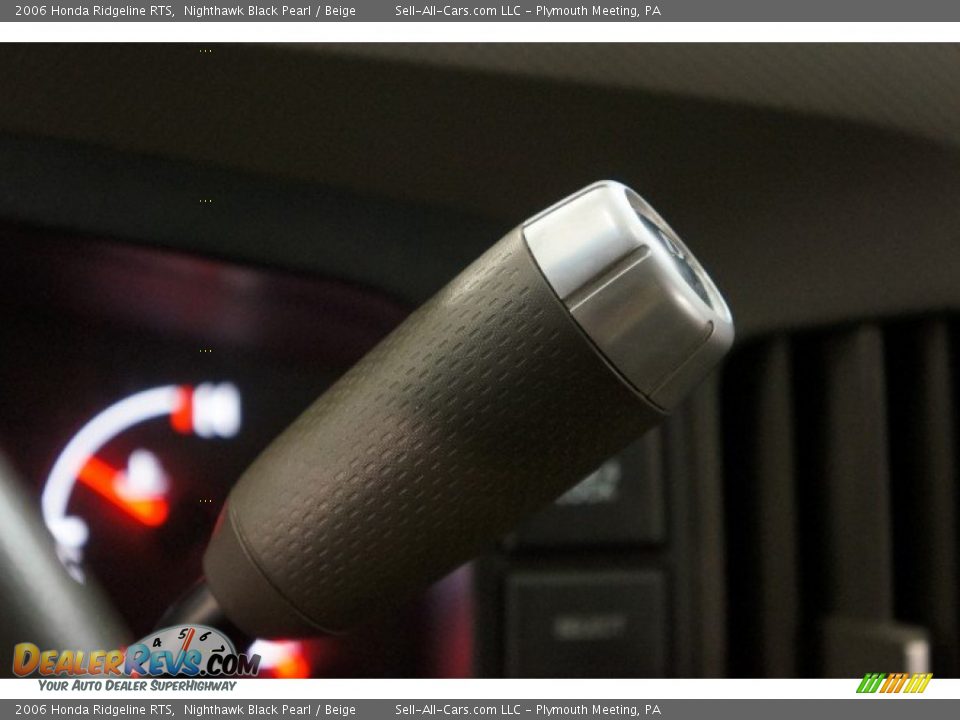 2006 Honda Ridgeline RTS Nighthawk Black Pearl / Beige Photo #25