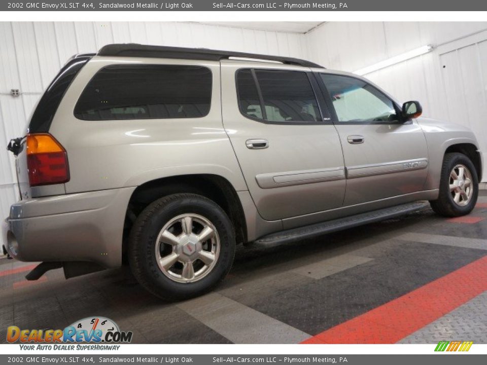 2002 GMC Envoy XL SLT 4x4 Sandalwood Metallic / Light Oak Photo #7