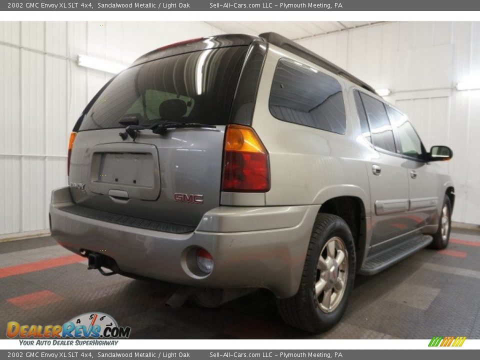 2002 GMC Envoy XL SLT 4x4 Sandalwood Metallic / Light Oak Photo #8