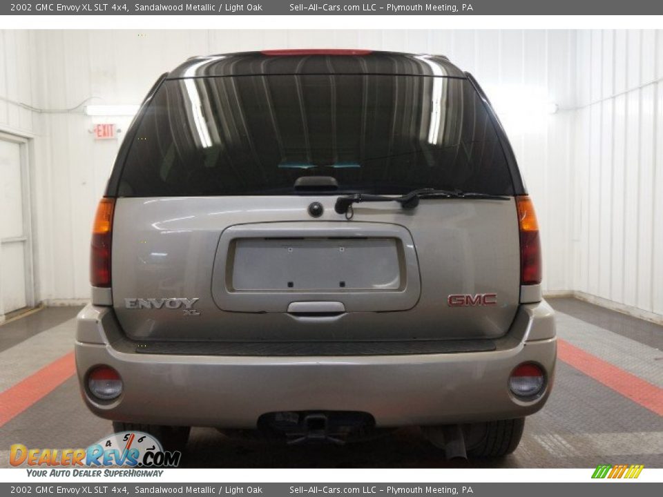 2002 GMC Envoy XL SLT 4x4 Sandalwood Metallic / Light Oak Photo #9