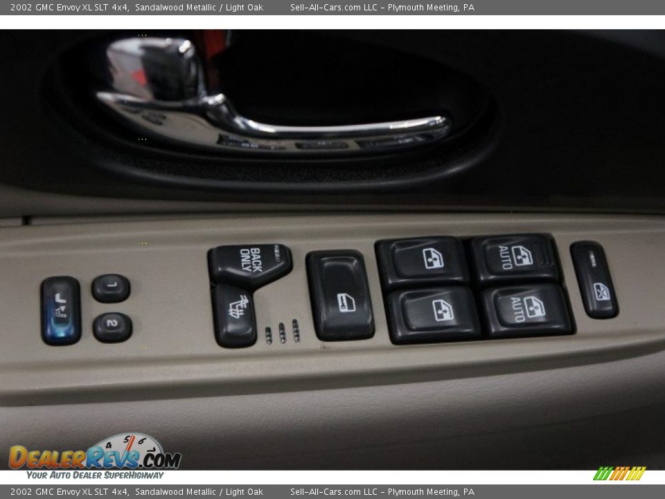 2002 GMC Envoy XL SLT 4x4 Sandalwood Metallic / Light Oak Photo #13