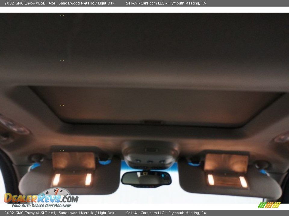 2002 GMC Envoy XL SLT 4x4 Sandalwood Metallic / Light Oak Photo #20