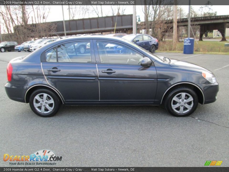 2009 Hyundai Accent GLS 4 Door Charcoal Gray / Gray Photo #5