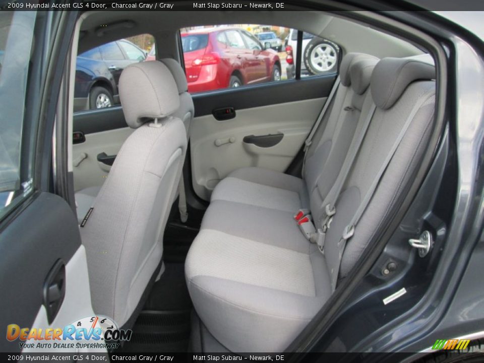 2009 Hyundai Accent GLS 4 Door Charcoal Gray / Gray Photo #19