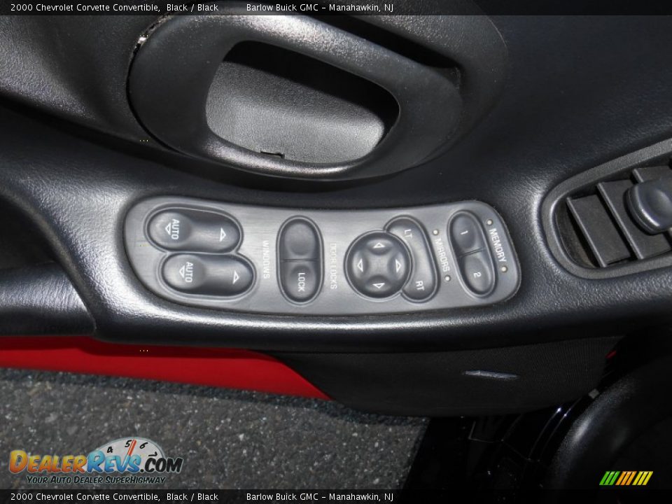 2000 Chevrolet Corvette Convertible Black / Black Photo #13