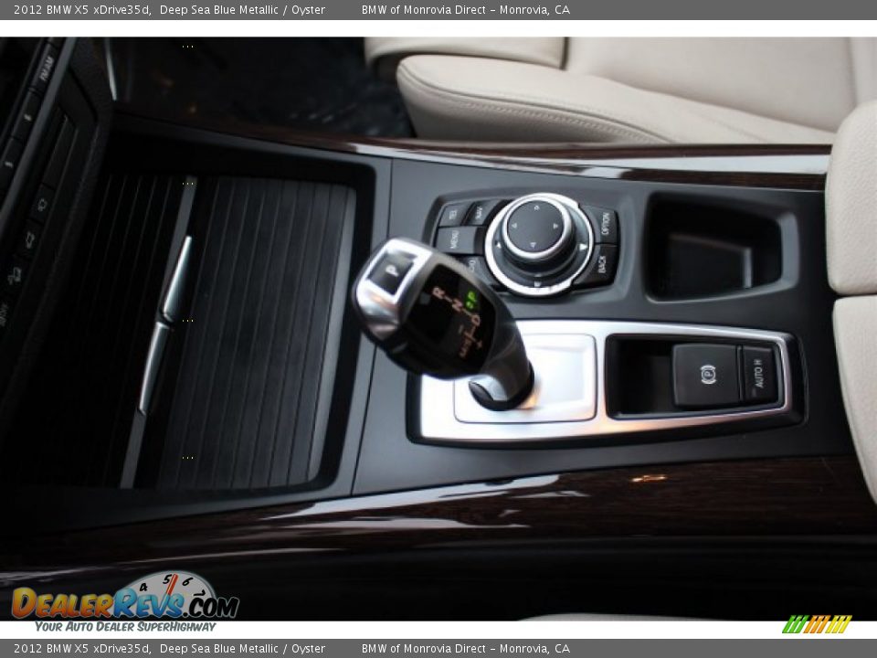 2012 BMW X5 xDrive35d Deep Sea Blue Metallic / Oyster Photo #10