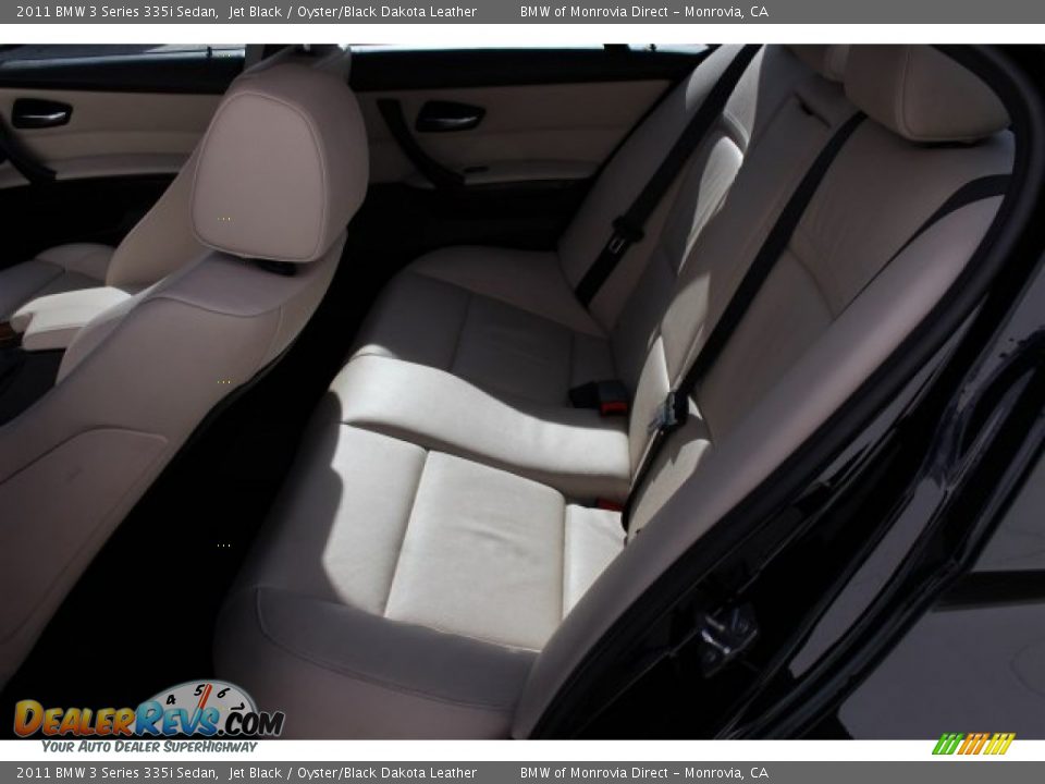 2011 BMW 3 Series 335i Sedan Jet Black / Oyster/Black Dakota Leather Photo #14