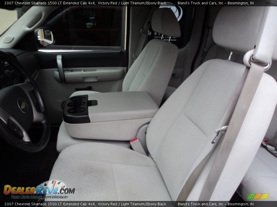 2007 Chevrolet Silverado 1500 LT Extended Cab 4x4 Victory Red / Light Titanium/Ebony Black Photo #6