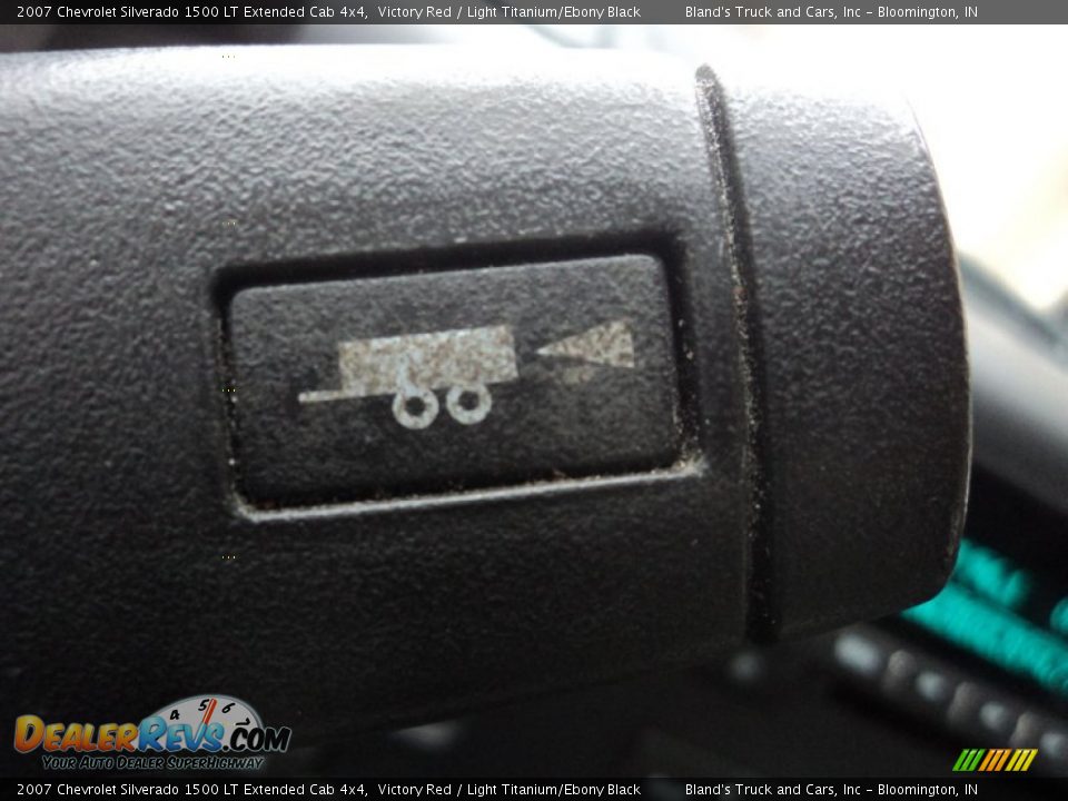 2007 Chevrolet Silverado 1500 LT Extended Cab 4x4 Victory Red / Light Titanium/Ebony Black Photo #16