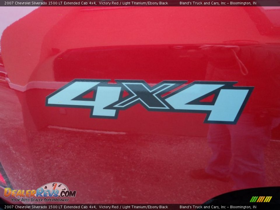2007 Chevrolet Silverado 1500 LT Extended Cab 4x4 Victory Red / Light Titanium/Ebony Black Photo #26