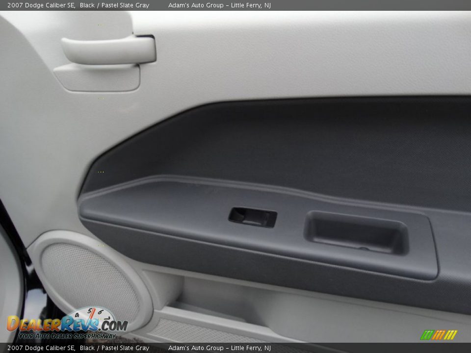 2007 Dodge Caliber SE Black / Pastel Slate Gray Photo #12