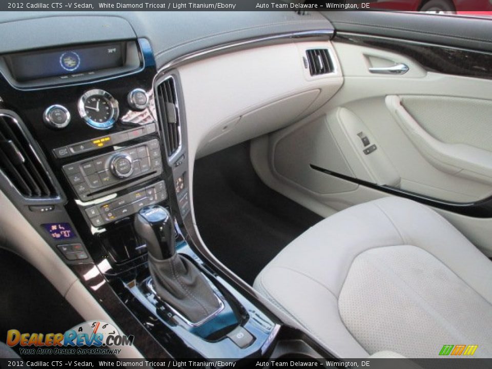 2012 Cadillac CTS -V Sedan White Diamond Tricoat / Light Titanium/Ebony Photo #16