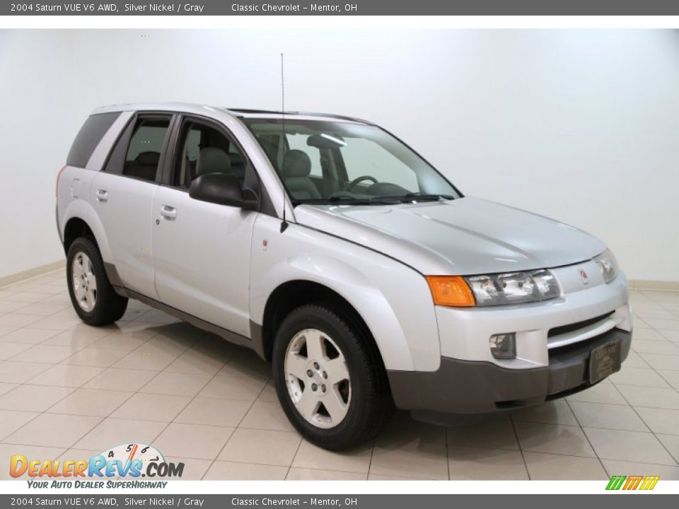 2004 Saturn VUE V6 AWD Silver Nickel / Gray Photo #1