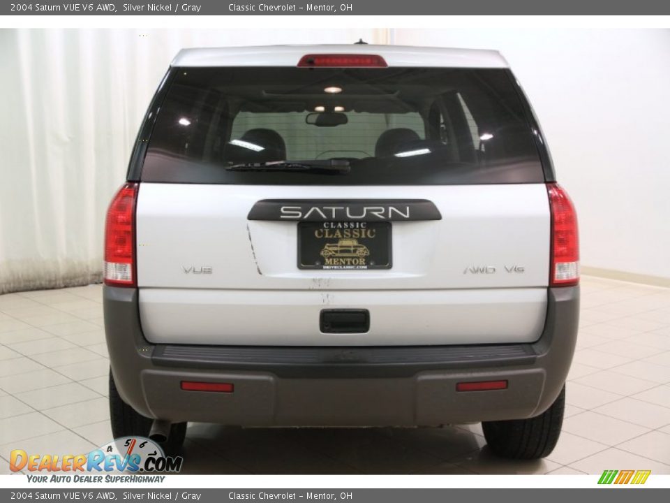 2004 Saturn VUE V6 AWD Silver Nickel / Gray Photo #13