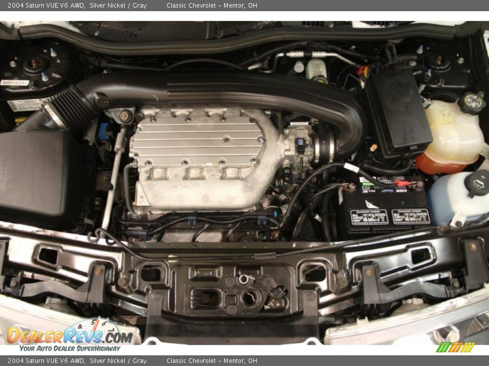 2004 Saturn VUE V6 AWD Silver Nickel / Gray Photo #14