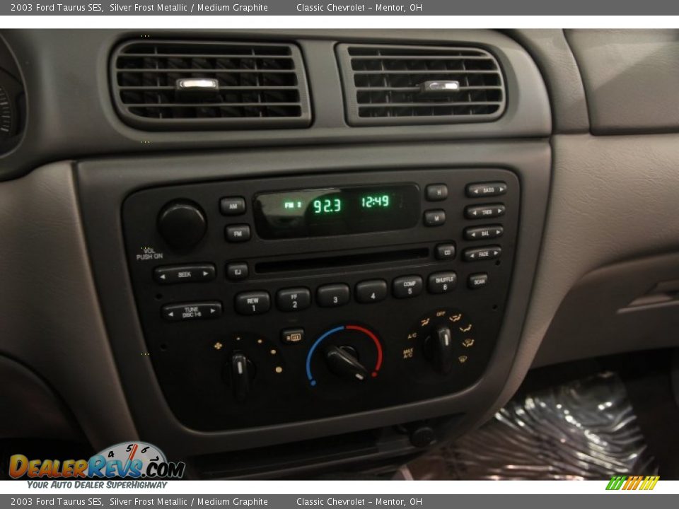 2003 Ford Taurus SES Silver Frost Metallic / Medium Graphite Photo #8