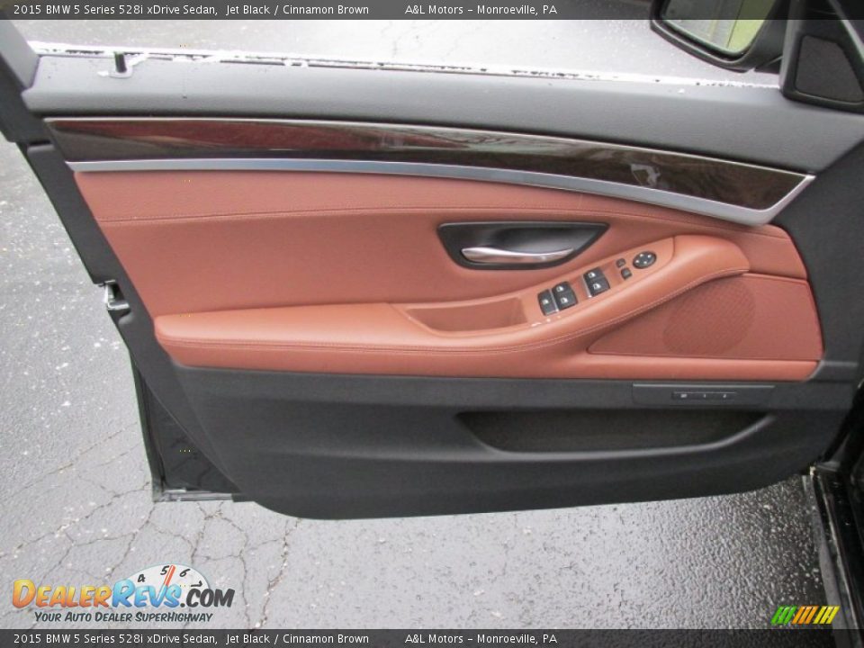 2015 BMW 5 Series 528i xDrive Sedan Jet Black / Cinnamon Brown Photo #11